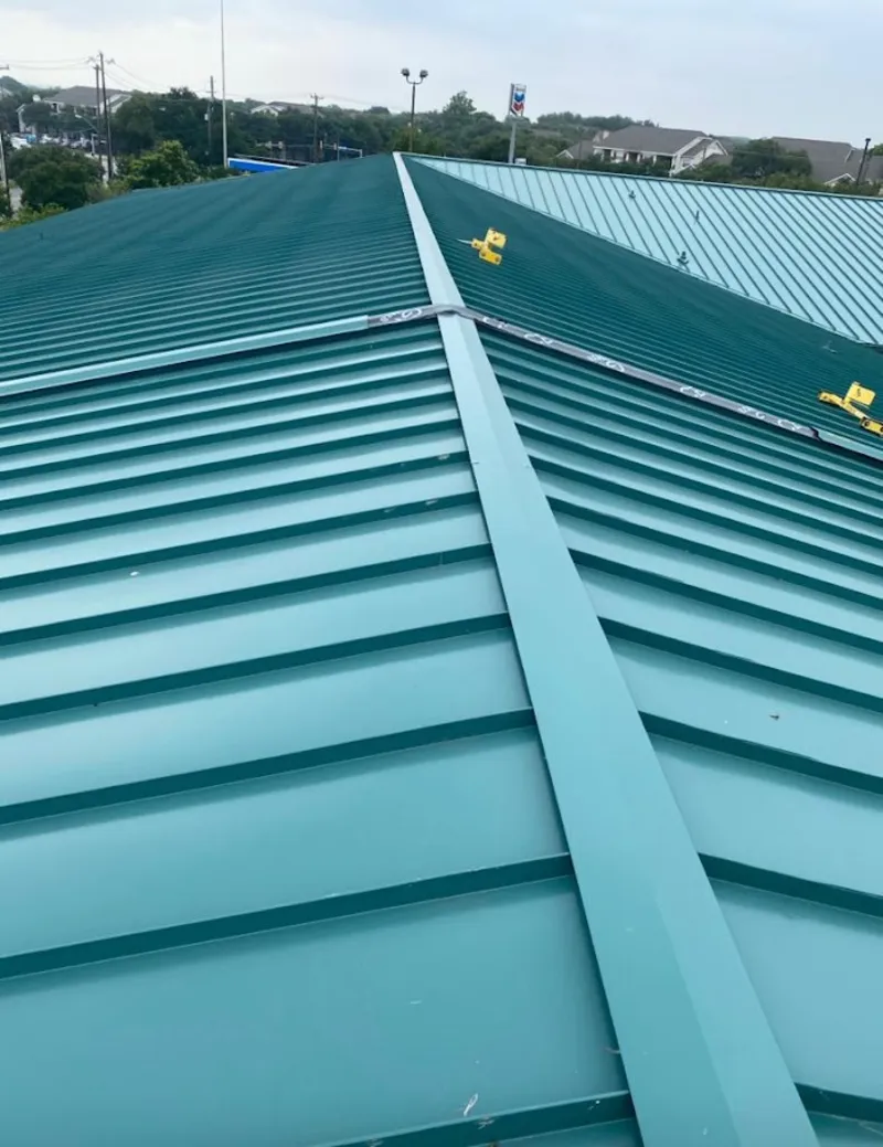 Green commercial metal roof ridge and valley for Metal Roof Repair in Guntersville
